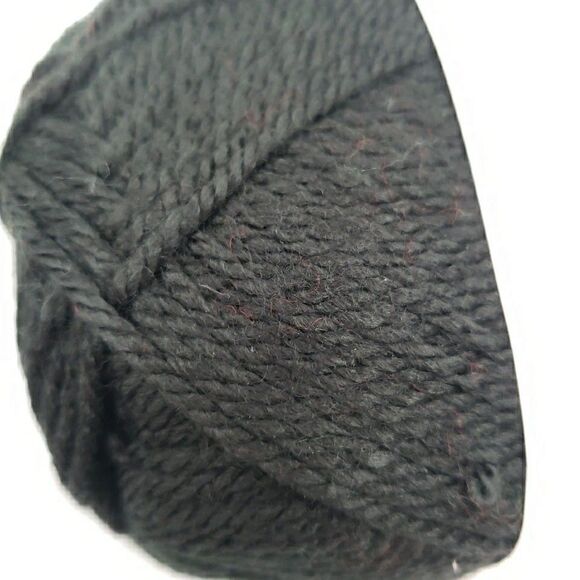 Christmas Cats Crochet Kit Holiday Animal Plush Gnome Hats Acrylic Yarn Medium - Picture 9 of 16